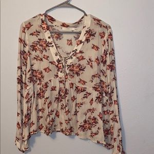 Lush long sleeve floral blouse